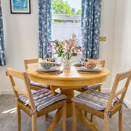 Silks Sails Harbourside Holiday Cottage Weymouth Ngoại thất bức ảnh